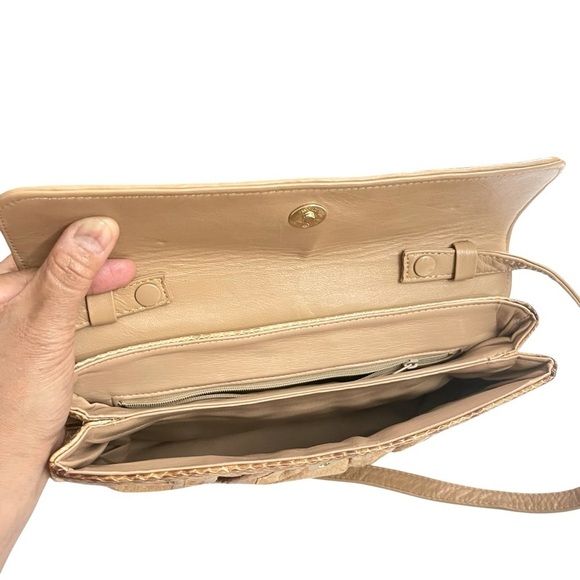 Vintage Clemente Brown Snakeskin
Bow Crossbody Bag - Picture 6 of 16